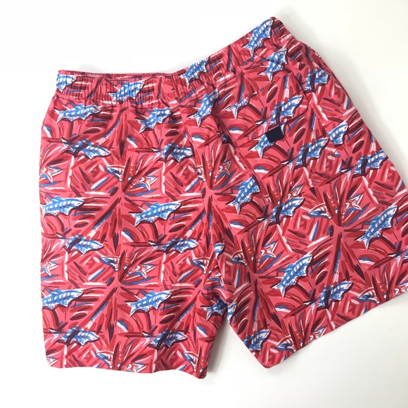NEW Vineyard Vines Batik Fish Swim Trunks - Picture 5 of 5
